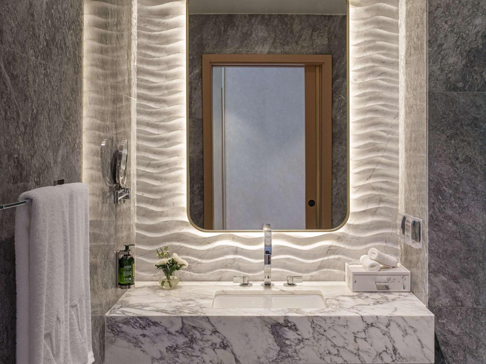 Отель Rixos Premium Qetaifan Island North Lusail Экстерьер фото