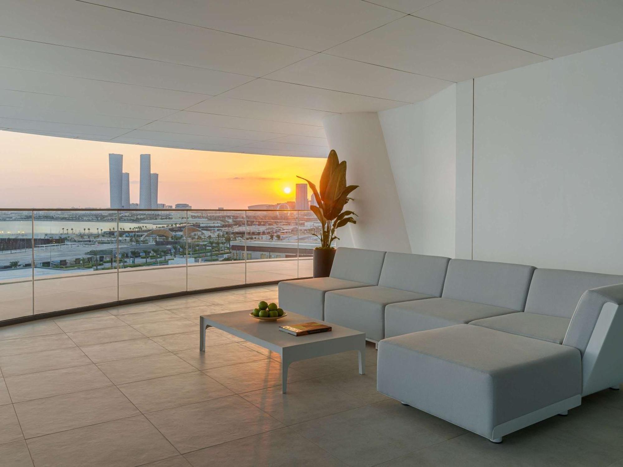 Отель Rixos Premium Qetaifan Island North Lusail Экстерьер фото